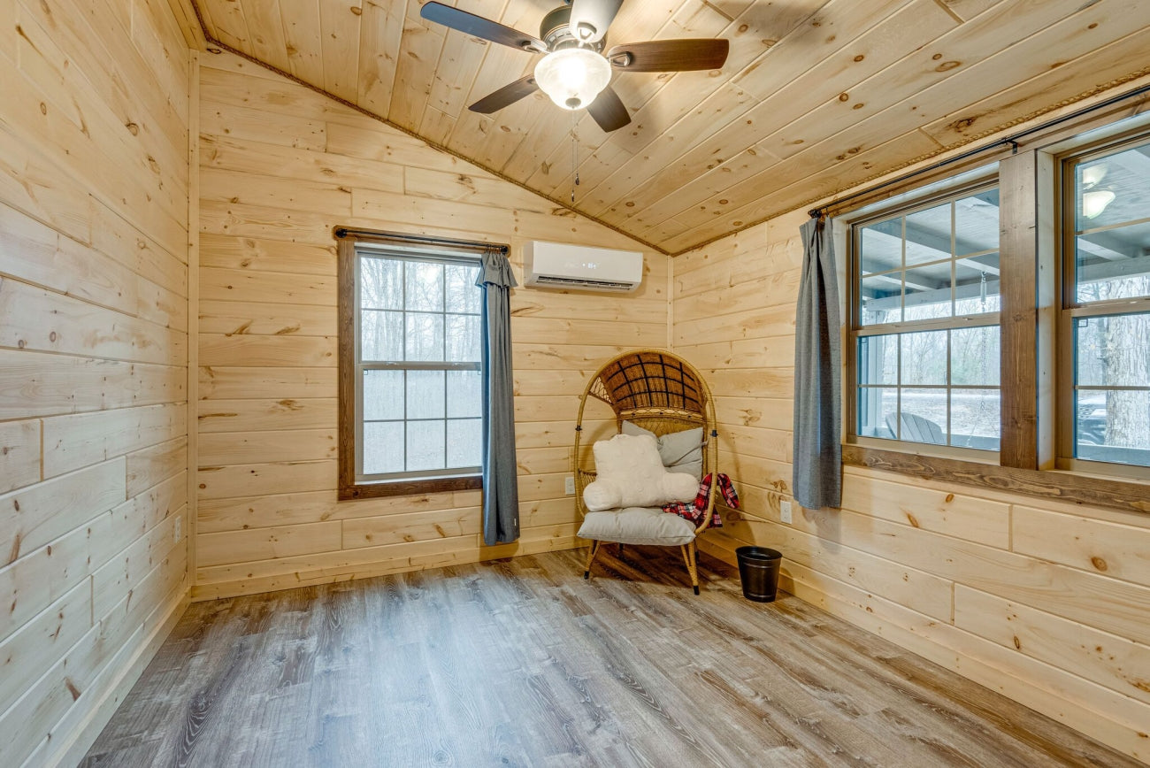 The Craftsman Cabin (2 bed 2 bath, 2 bed 1 bath or 1 bed 1 bath options)