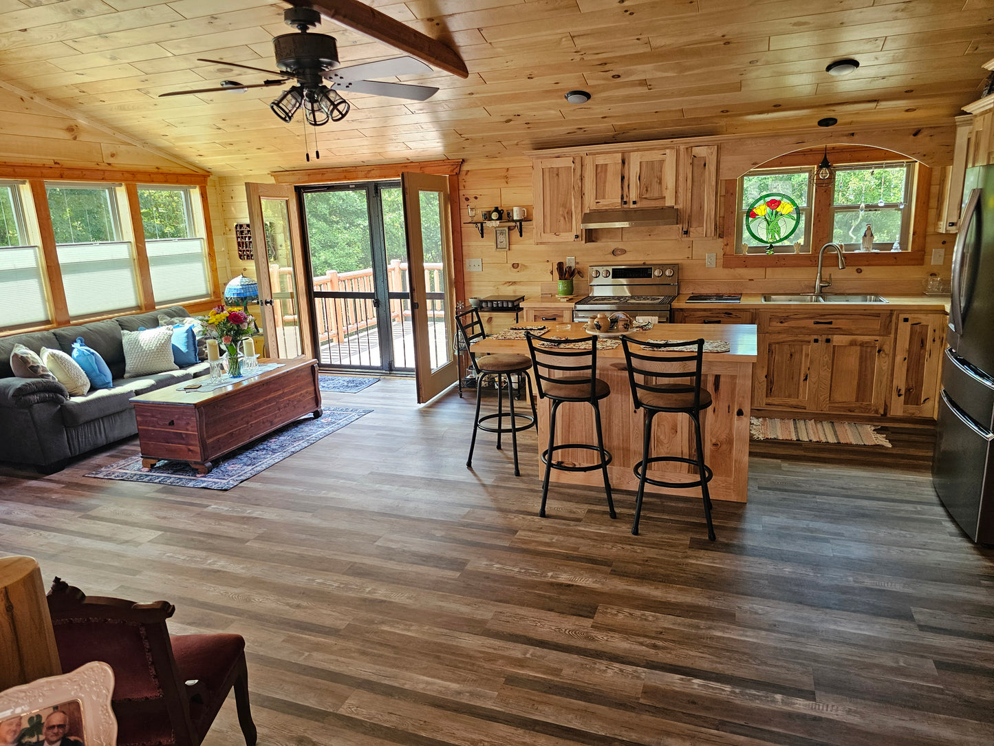 The Craftsman Cabin (2 bed 2 bath, 2 bed 1 bath or 1 bed 1 bath options)