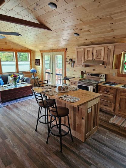 The Craftsman Cabin (2 bed 2 bath, 2 bed 1 bath or 1 bed 1 bath options)