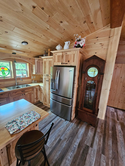 The Craftsman Cabin (2 bed 2 bath, 2 bed 1 bath or 1 bed 1 bath options)