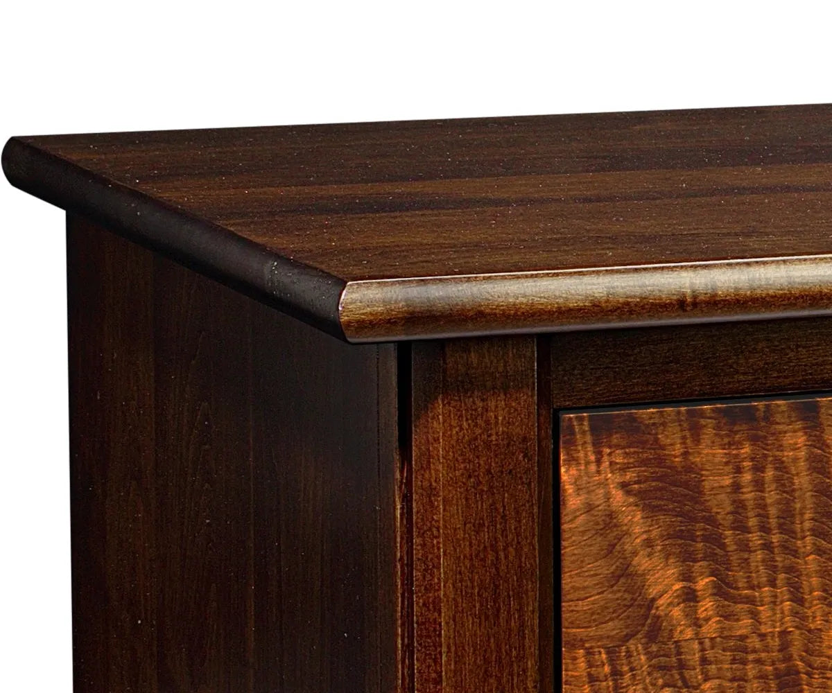 Chesapeaka 3-Drawer Chest