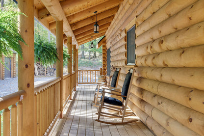 The Fox Trot Cabin – Luxury Log Home Kit