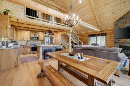 The Fox Trot Cabin – Luxury Log Home Kit