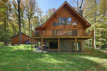 The Fox Trot Cabin – Luxury Log Home Kit