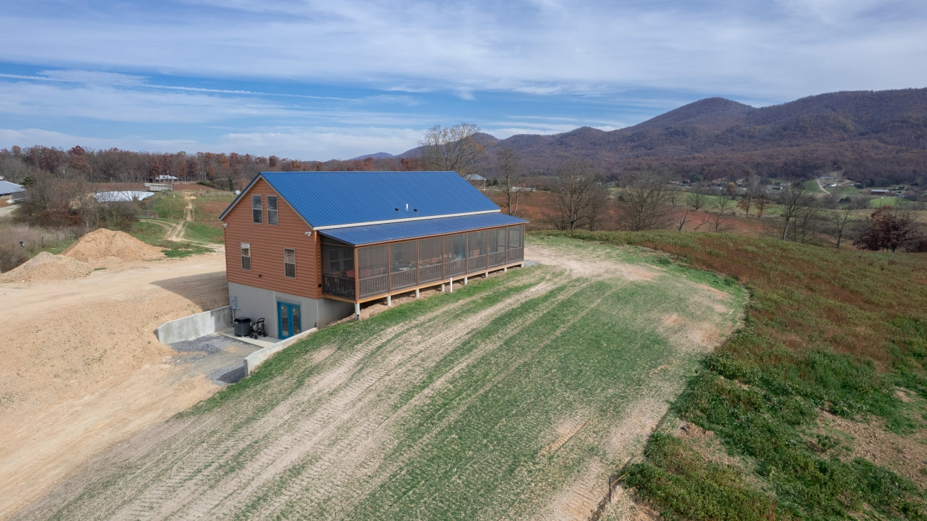 The Appalachian Cabin (Shipping and Set up based on the location of your state)