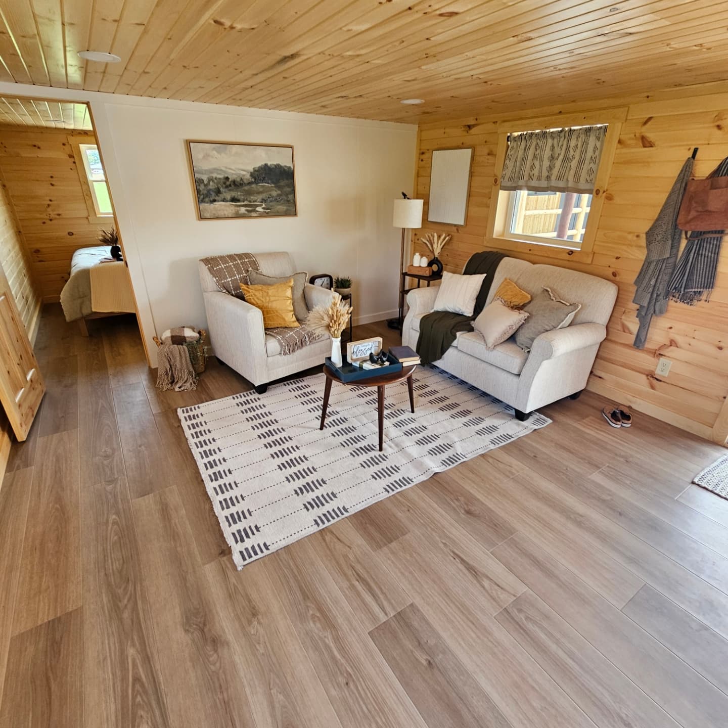 MODERN BIG BERTHA 3.0 (3 BED 2 BATH)