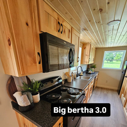 MODERN BIG BERTHA 3.0 (3 BED 2 BATH)