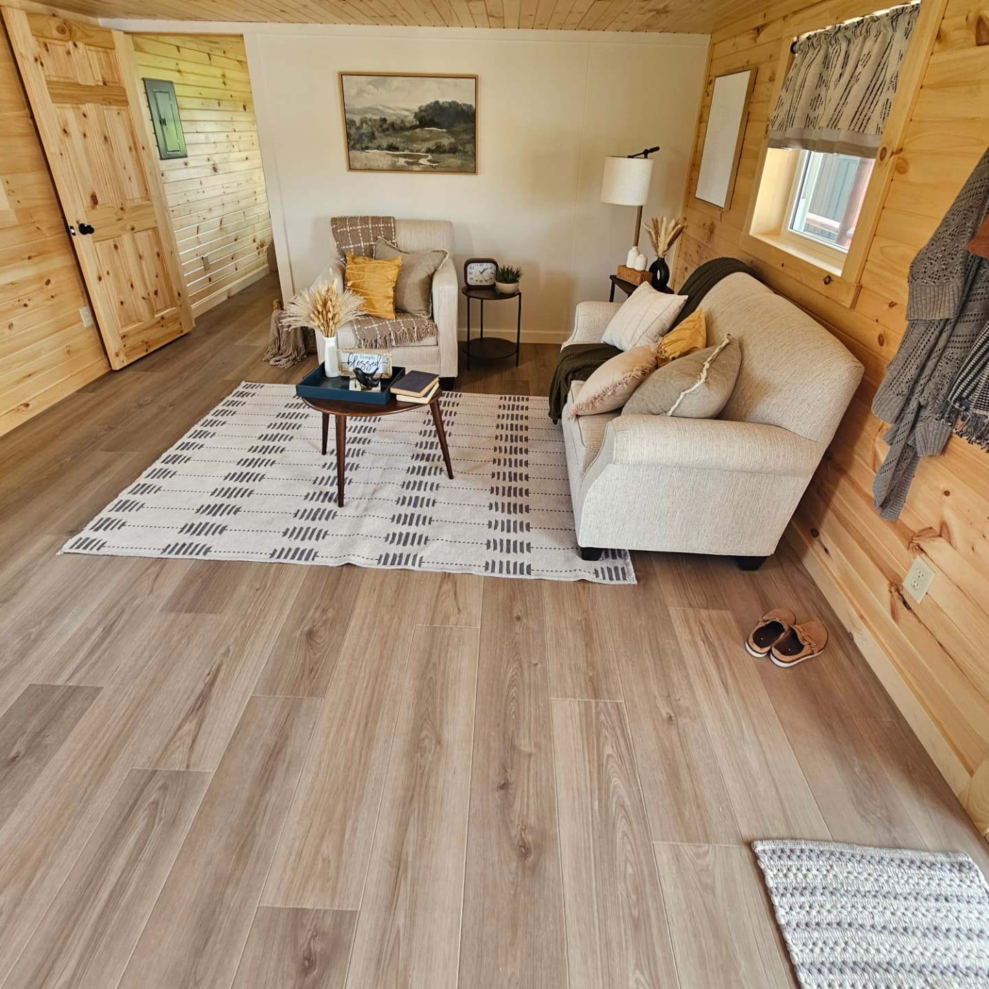 MODERN BIG BERTHA 3.0 (3 BED 2 BATH)