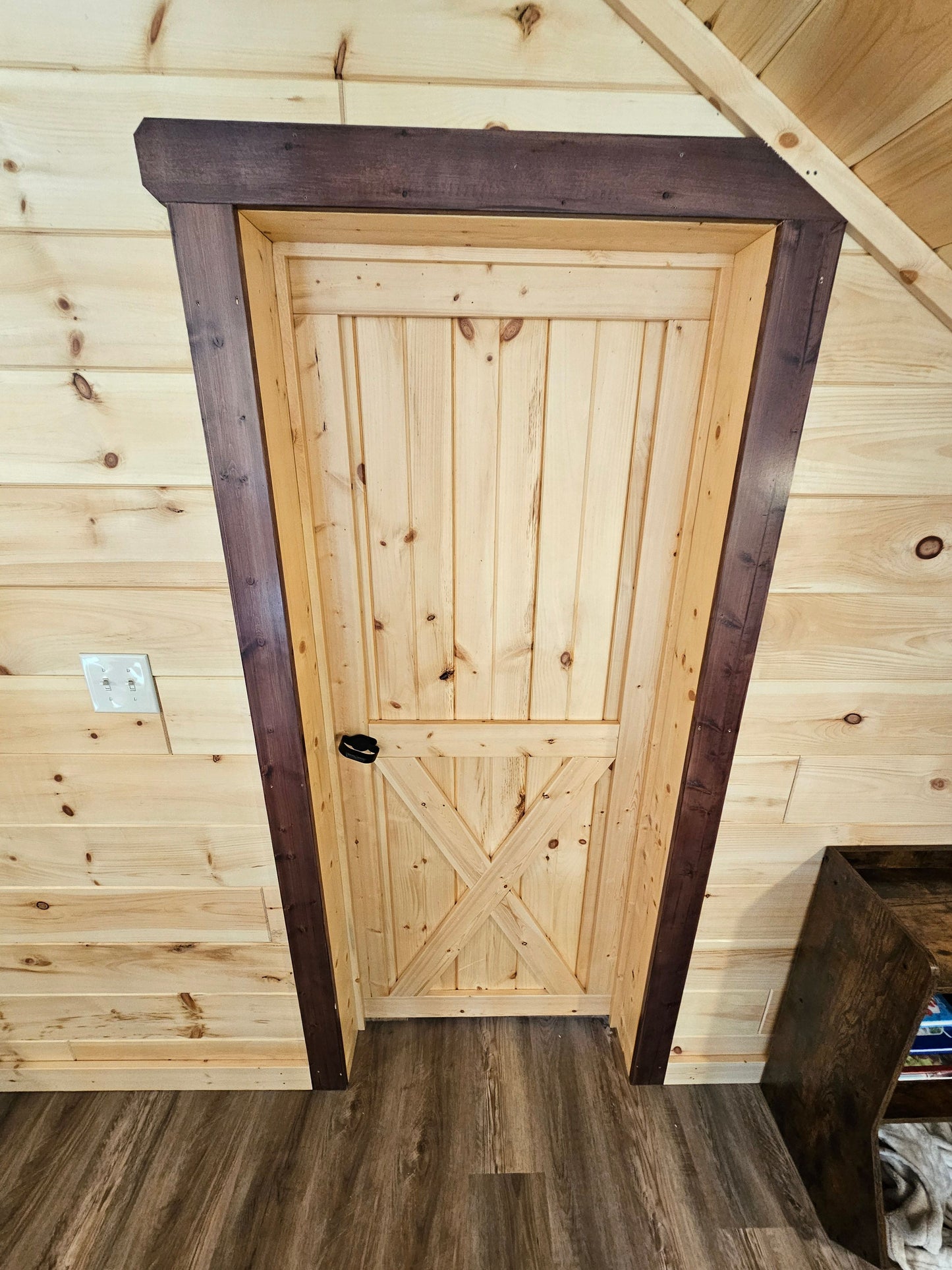 Amish Built Appalachian Cabin (Shipping and Set up based on the location of your state)