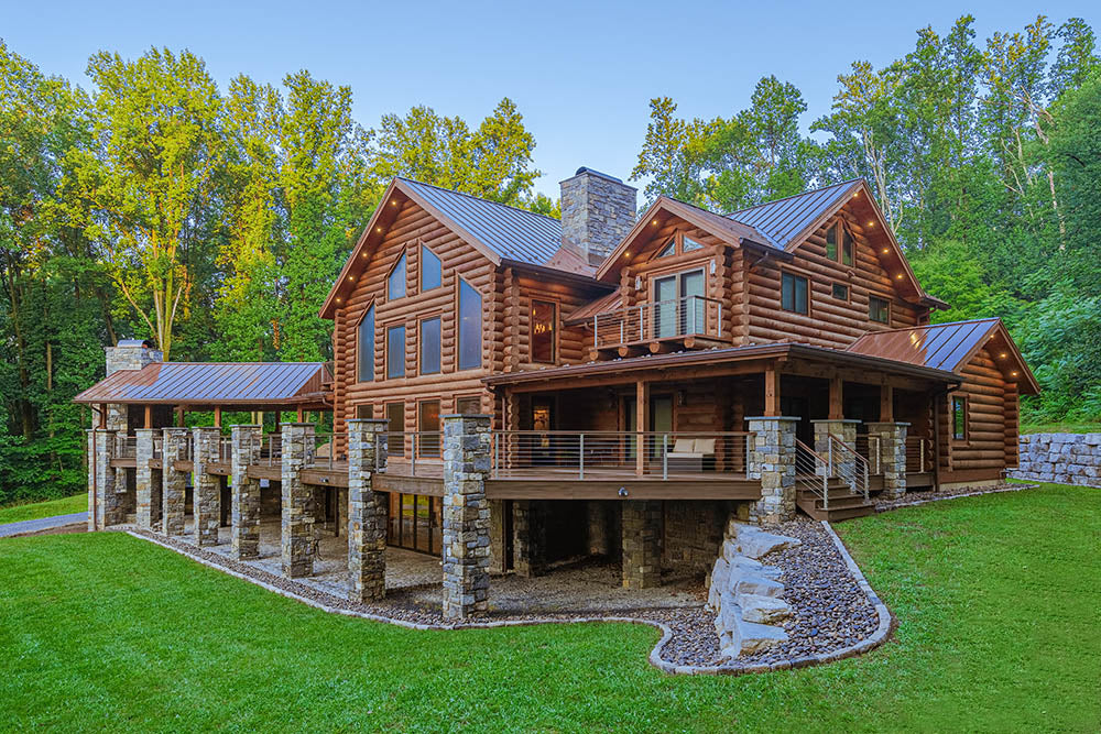 The Berkley Cabin – Luxury Log Home Kit