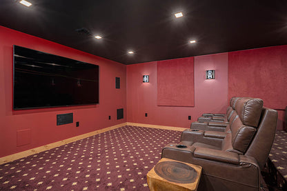 The Berkley Cabin – Luxury Log Home Kit