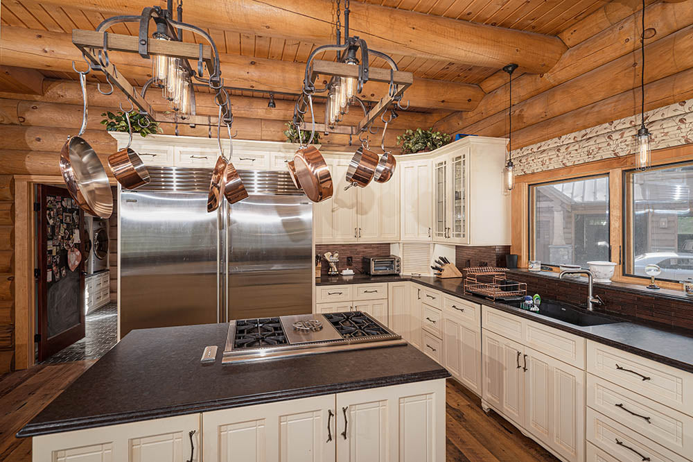 The Berkley Cabin – Luxury Log Home Kit