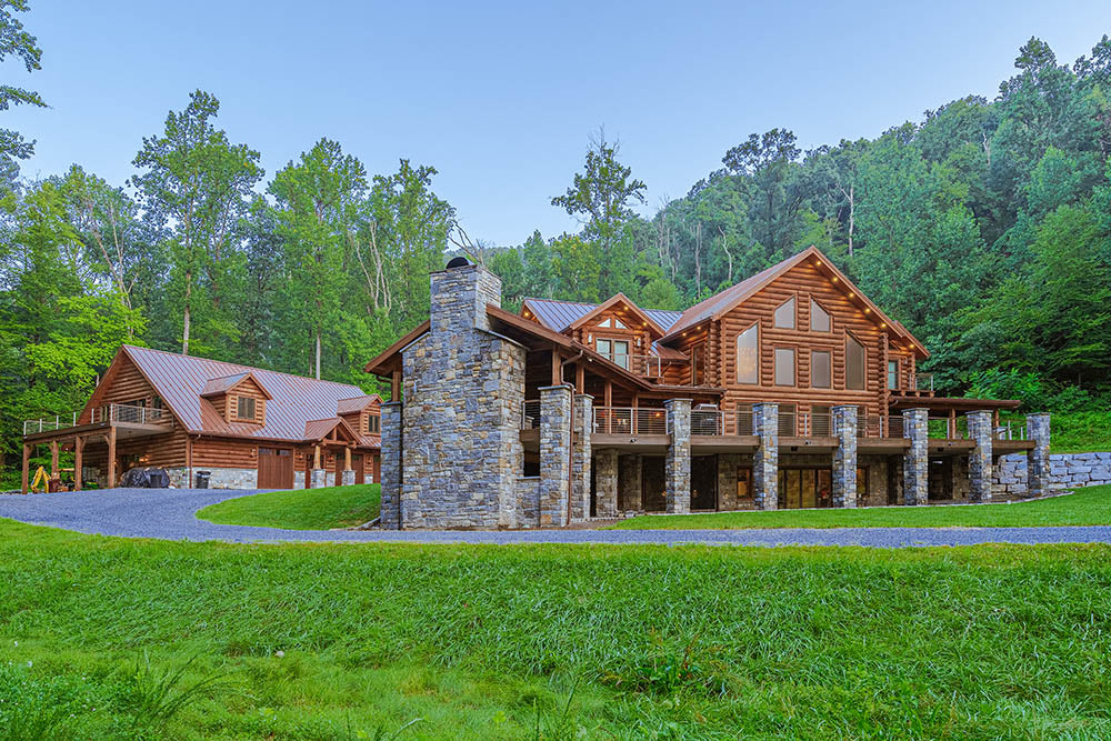 The Berkley Cabin – Luxury Log Home Kit