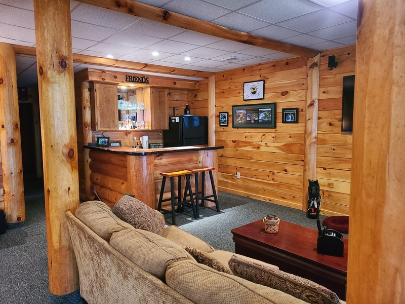 The Cameroon Cabin – Luxury Log Home Kit