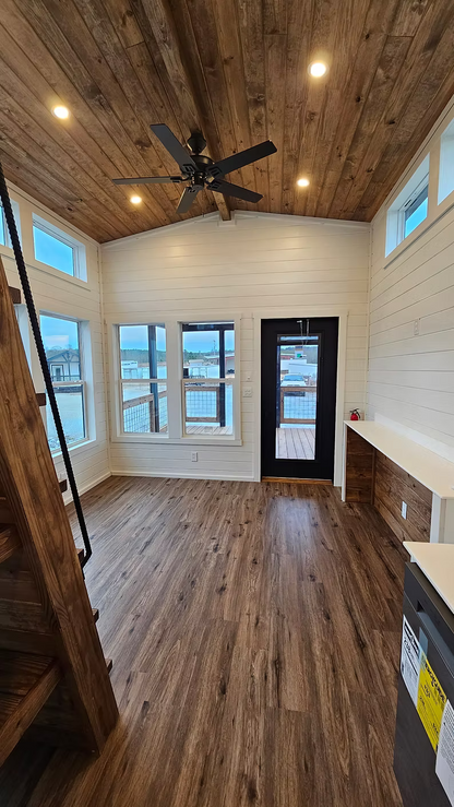 The Driftwood Loft – Modern Park Model with Loft & Bunk Room