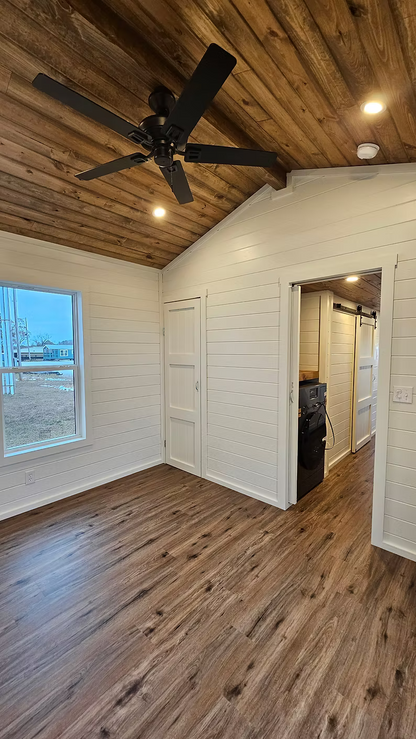 The Driftwood Loft – Modern Park Model with Loft & Bunk Room