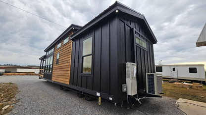 The Driftwood Loft – Modern Park Model with Loft & Bunk Room
