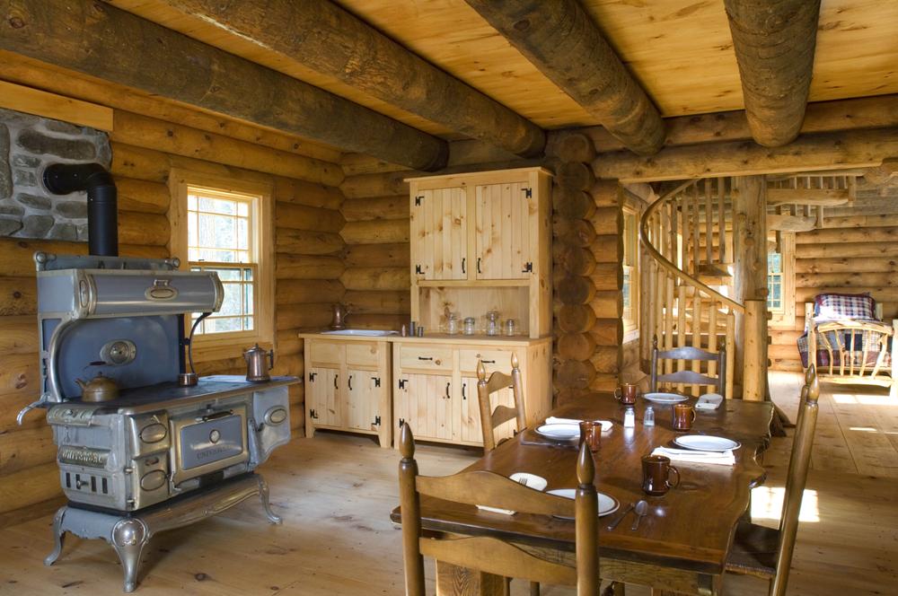 The Dreamy Fields Cabin – Luxury Log Home Kit