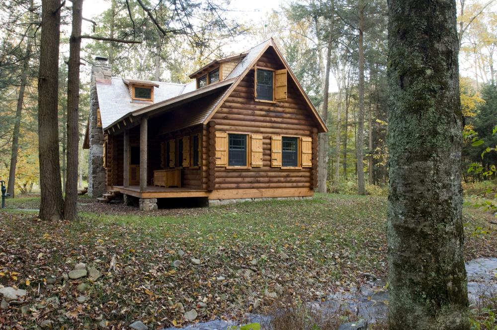 The Dreamy Fields Cabin – Luxury Log Home Kit