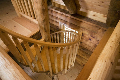 The Dreamy Fields Cabin – Luxury Log Home Kit