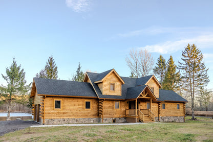The Friar Tuck Cabin – Luxury Log Home Kit