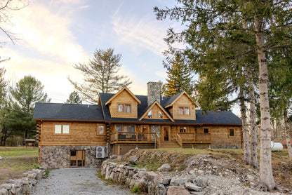 The Friar Tuck Cabin – Luxury Log Home Kit