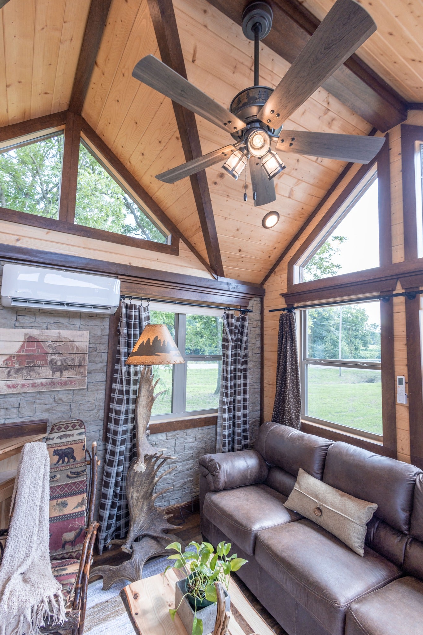The LUMBERJACK RV Park Model (NEW!)