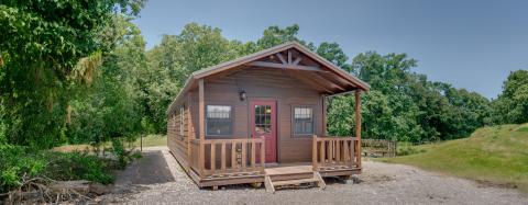 Little Debbie Cabin (1 bed 1 bath)