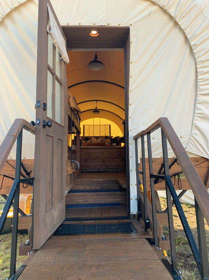 Amish Built Cabin Wagon - Inspired by Oregon Trail