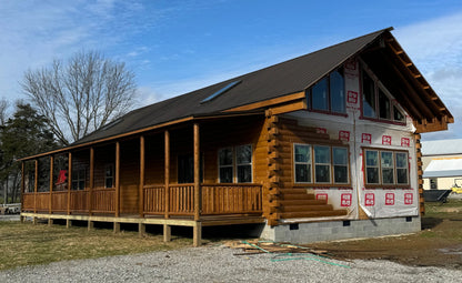 The Wolf Lodge Cabin (3 bed 2 bath)